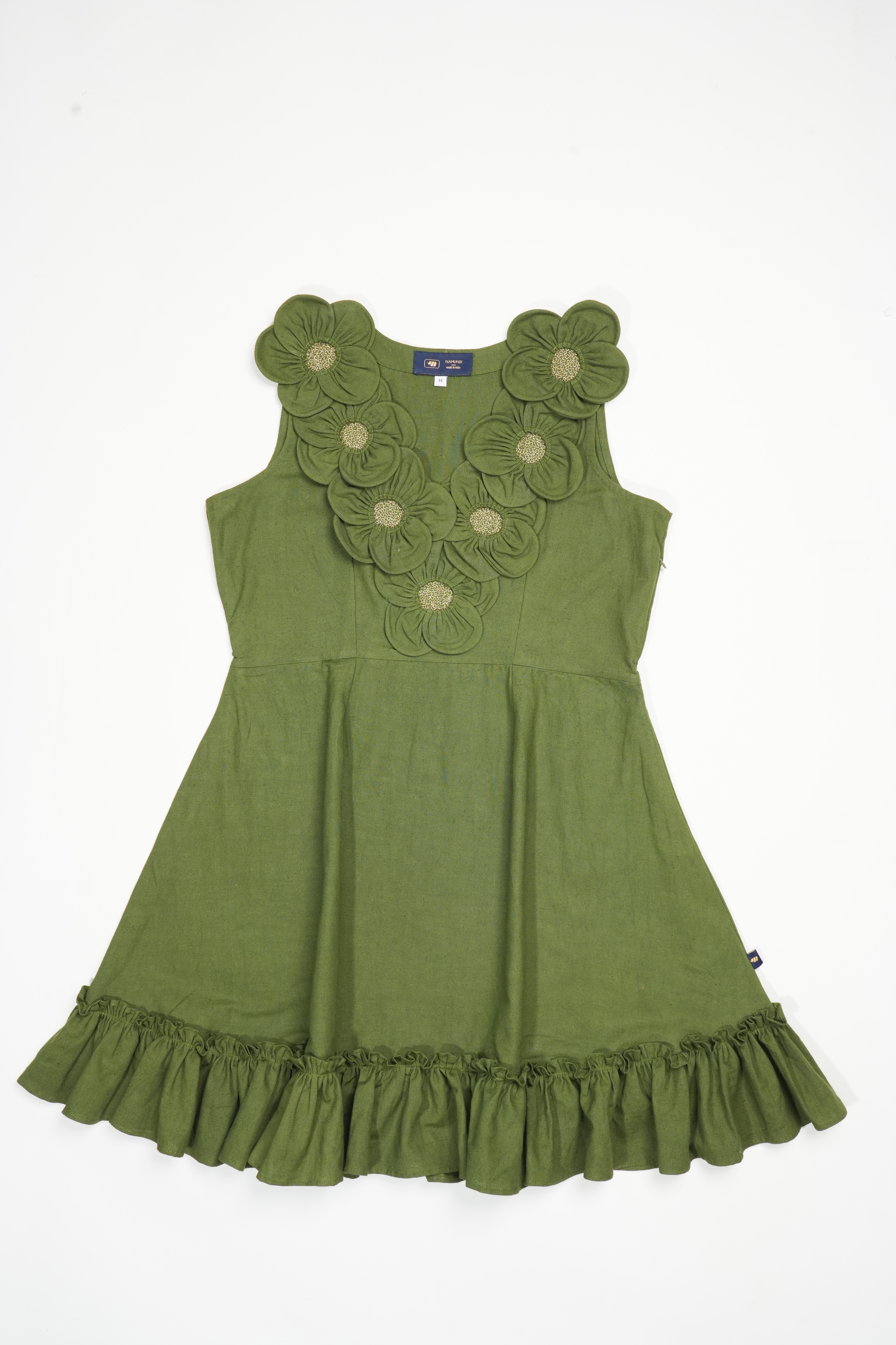 Green Flower Embroidered Dress - cloth image 1